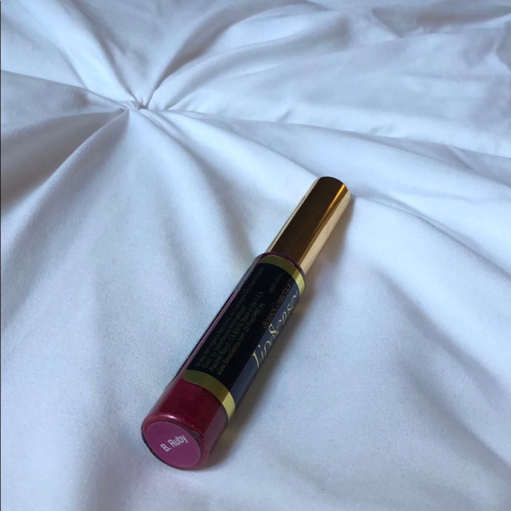 B. Ruby Lipsense